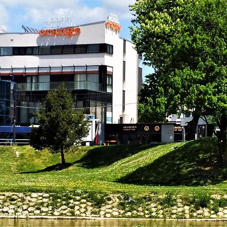 Orange Hotel Ilidža Kültér fotó