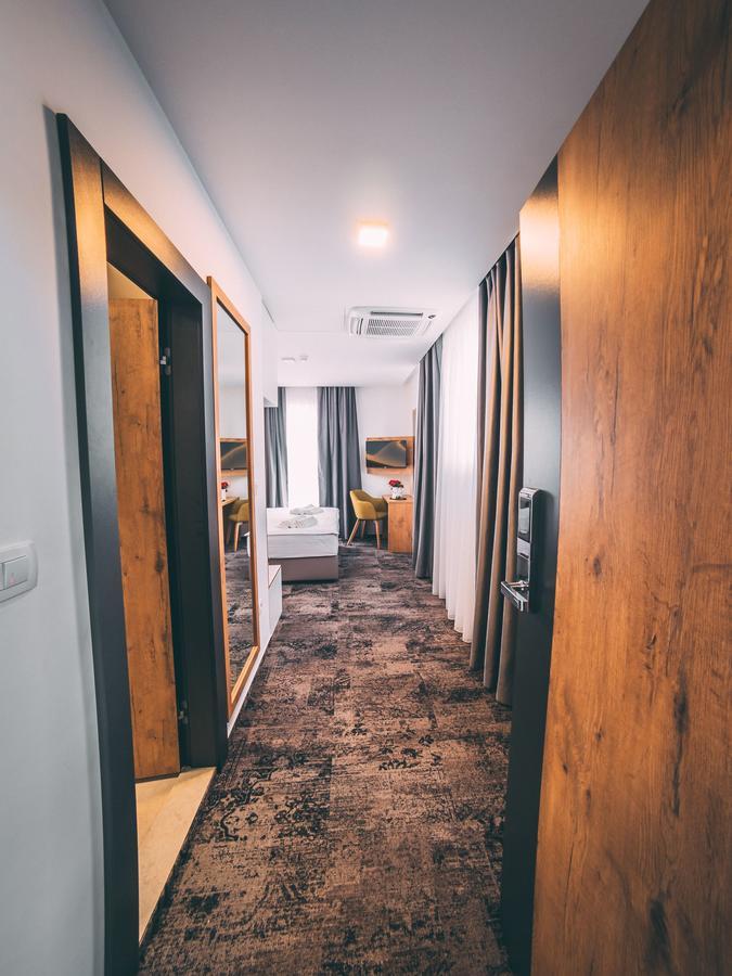 Orange Hotel Ilidža Kültér fotó