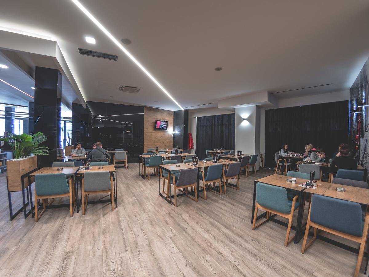 Orange Hotel Ilidža Kültér fotó