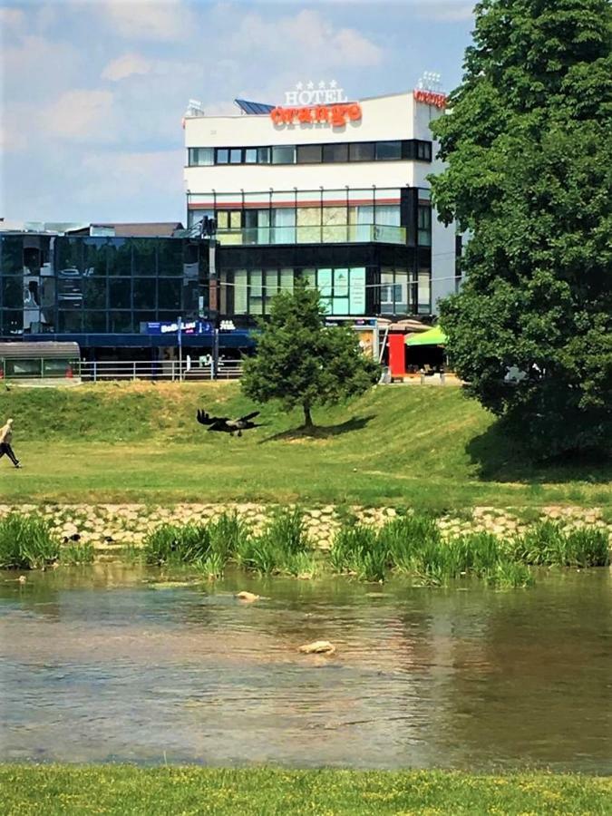 Orange Hotel Ilidža Kültér fotó