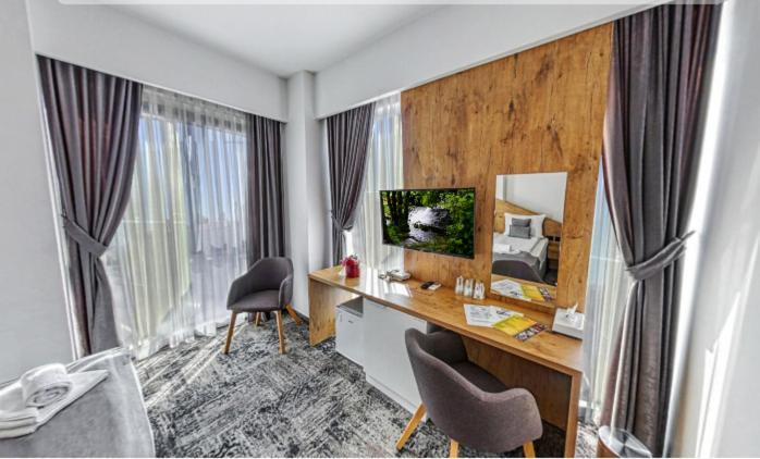 Orange Hotel Ilidža Kültér fotó