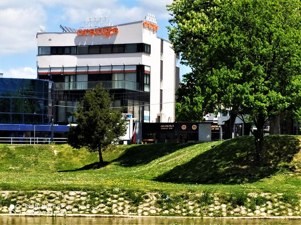 Orange Hotel Ilidža Kültér fotó
