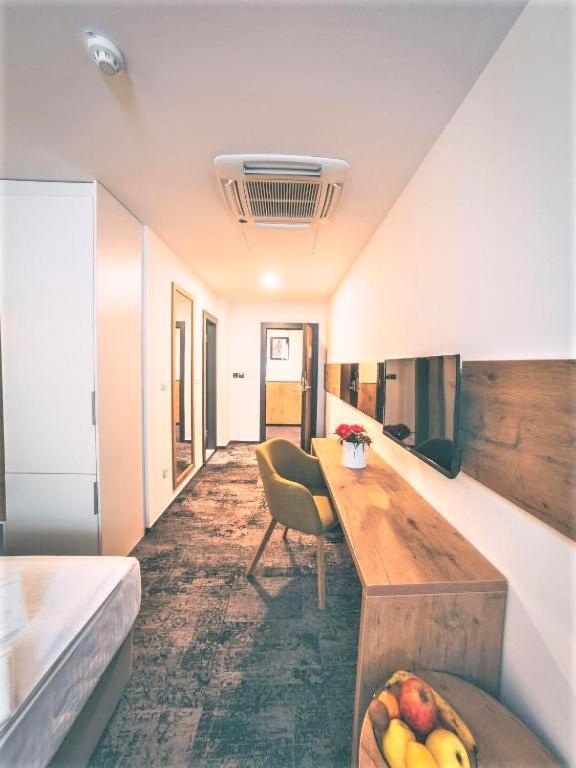 Orange Hotel Ilidža Kültér fotó